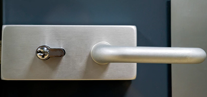 Change Patio Door Locks in McFarland, California